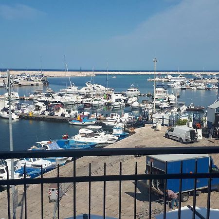 Casanelmare Apartment Mola di Bari Luaran gambar